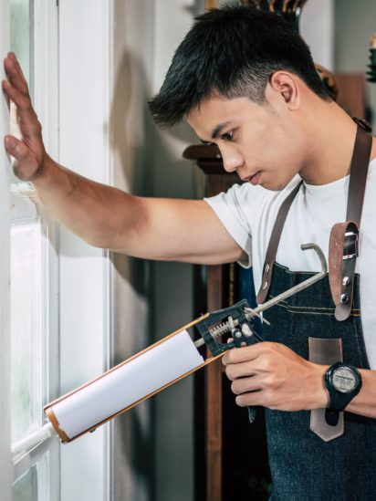 Caulking in wet areas of a Yarrawonga property by Ovens & Murray Glass